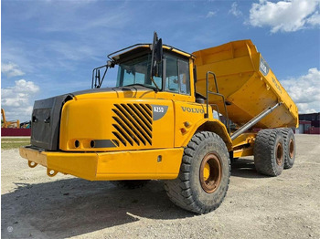 Caminhão articulado VOLVO A25D