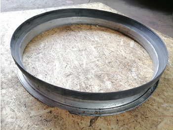 Radiador por Camião Volvo Ventilaatori metallrõngas 22134195: foto 2 Radiador por Camião Volvo Ventilaatori metallrõngas 22134195: foto 2