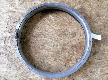 Radiador por Camião Volvo Ventilaatori metallrõngas 22134195: foto 4 Radiador por Camião Volvo Ventilaatori metallrõngas 22134195: foto 4