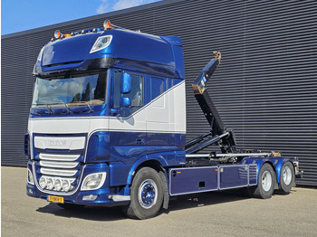 Camião polibenne DAF XF 530