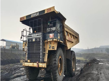 Caminhão fora de estrada CATERPILLAR 777