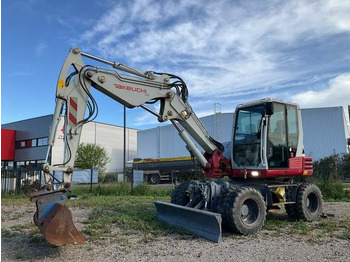 Escavadeira de rodas TAKEUCHI