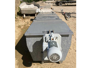 Equipamento de betão LIEBHERR