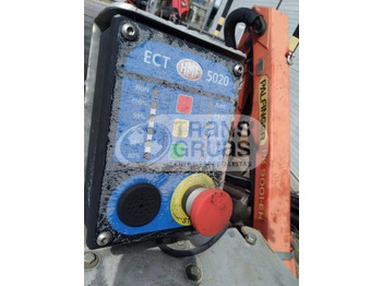 Grua para camião por Camião Grúa HMF1820 solo para recambios: foto 2 Grua para camião por Camião Grúa HMF1820 solo para recambios: foto 2