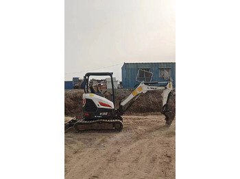 Mini escavadeira Bobcat E35: foto 2