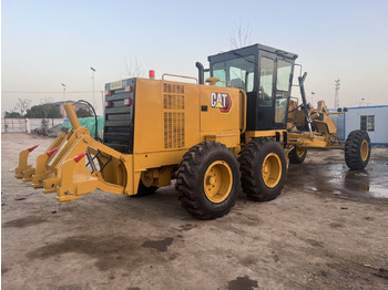 Motoniveladora Caterpillar 140H: foto 3