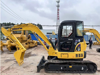 Mini escavadeira KOMATSU PC55