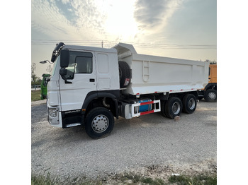 Camião basculante SINOTRUK HOWO