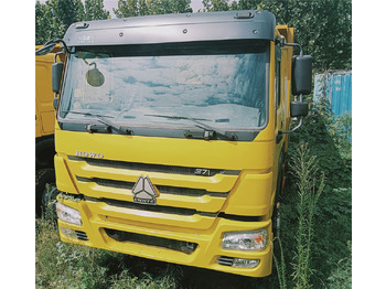 Camião basculante SINOTRUK HOWO
