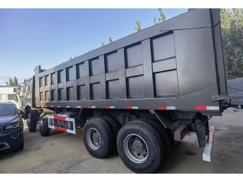 Camião basculante Sinotruk HOWO 8*4 Dump truck: foto 5