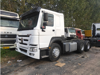 Tractor SINOTRUK HOWO