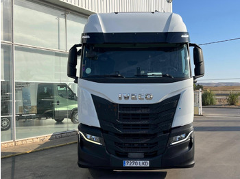 Leasing de  Cabeza Tractora IVECO 460 AUTOMATICO CON INTARDER Cabeza Tractora IVECO 460 AUTOMATICO CON INTARDER: foto 2 Leasing de  Cabeza Tractora IVECO 460 AUTOMATICO CON INTARDER Cabeza Tractora IVECO 460 AUTOMATICO CON INTARDER: foto 2