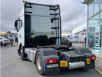 Tractor Cabeza Tractora IVECO 460 AUTOMATICO  INTARDER ADR: foto 4