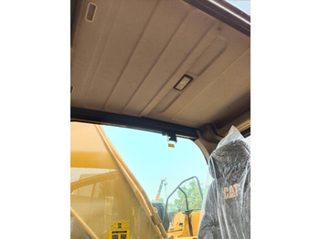 Escavadora de rastos CATERPILLAR 330GC