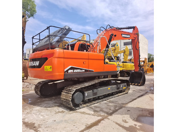Escavadora de rastos DOOSAN DX225LCA