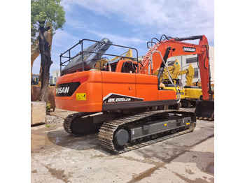 Escavadora de rastos DOOSAN DX225LCA