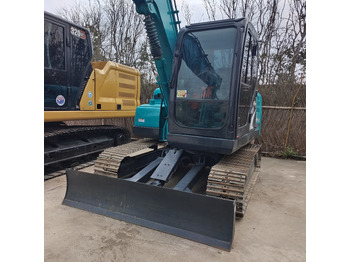 Escavadora de rastos KOBELCO SK75: foto 4