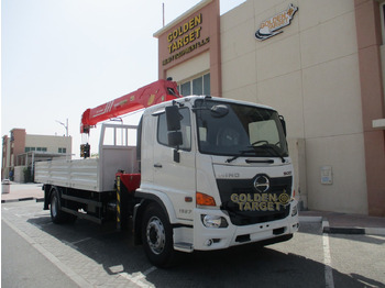 Camião grua HINO