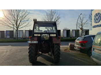 Trator Case IH 633 Frontlader mit Dunggabel und Schaufel: foto 3