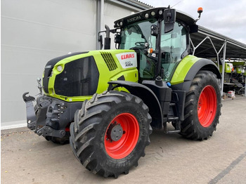 Trator CLAAS Axion 800