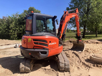 Mini escavadeira KUBOTA