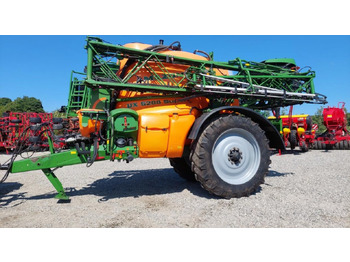 Pulverizador de arrastar AMAZONE