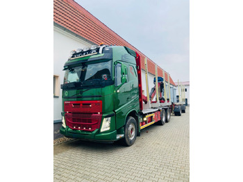 Camião de transporte de madeira VOLVO FH