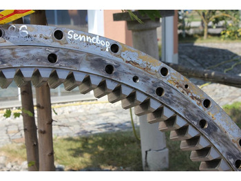 Coroa de giro por Máquina de construção Sennebogen SR 26: foto 3