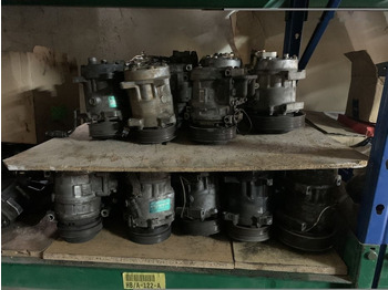Compressor de ar condicionado por Camião DAF Sanden SD7H15 / 8231 kompresor klimatyzacji SD7H15 / 8231   DAF XF 95, XF 105 różne kompresory do naprawy truck: foto 4