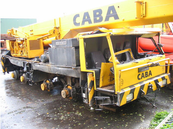 Grua todo o terreno LIEBHERR LTM 1060