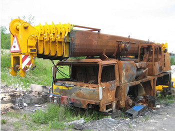Grua móvel LIEBHERR LTM 1090/2