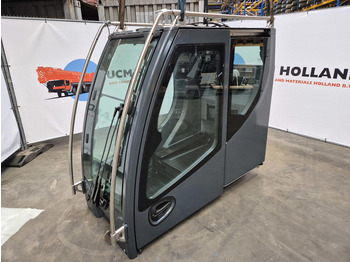 Cabine e interior LIEBHERR