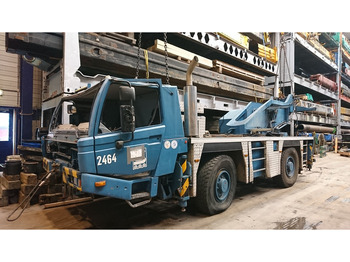 Grua todo o terreno TADANO ATF 40G-2