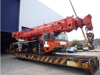 Grua móvel TEREX