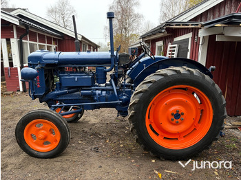 Trator Traktor - Fordson Major Höglundare: foto 2 Trator Traktor - Fordson Major Höglundare: foto 2