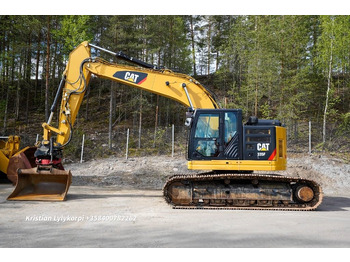 Escavadora de rastos CATERPILLAR