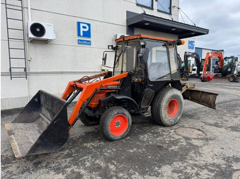 Leasing de Kubota L245 DT ETUKUORMAAJALLA  Kubota L245 DT ETUKUORMAAJALLA: foto 3