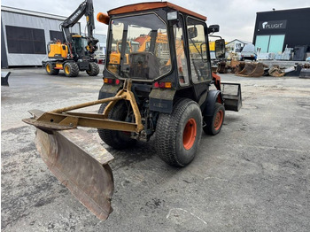 Leasing de Kubota L245 DT ETUKUORMAAJALLA  Kubota L245 DT ETUKUORMAAJALLA: foto 4