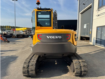 Mini escavadeira Volvo ECR88D PRO VÄHÄN AJETTU: foto 4