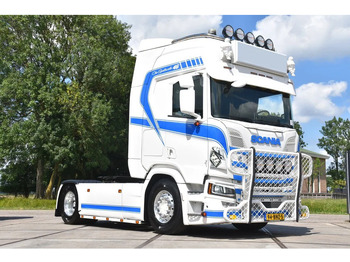 Tractor SCANIA R 450