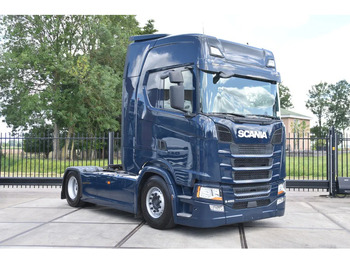 Tractor SCANIA S 450
