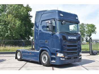Tractor SCANIA S 450