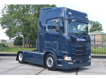 Tractor SCANIA S 450