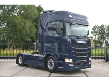 Tractor SCANIA S 450