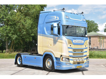 Tractor SCANIA S 500