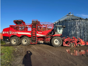 Maquina para lavrar a terra GRIMME