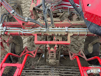 Colheitadeira Grimme VARITRON 270 RS VARIO MULTISEP: foto 5 Colheitadeira Grimme VARITRON 270 RS VARIO MULTISEP: foto 5
