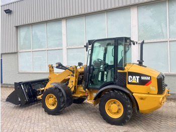 Pá carregadora de rodas Cat 906 M    2016: foto 4