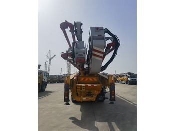 Autobomba de betão XCMG Official Second Hand 62m Concrete Boom Pump HB62V Truck Mounted Concrete Pump For Sale: foto 5