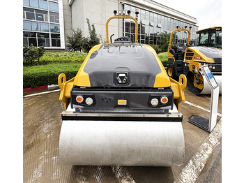 Compactador pequeno de asfalto XCMG official XD140 4 ton mini light road roller price: foto 2